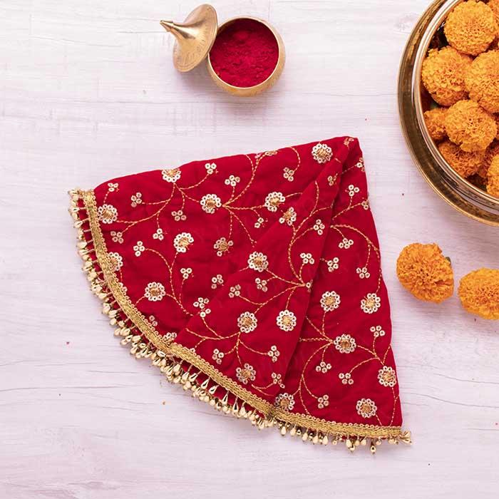 Designer Velvet Round Thali Cover