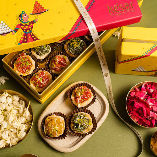 Assorted Almond Fruit Tart Sweet Box 300gms