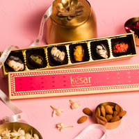 Assorted Fruits and Nuts Dates 6PC Sweet Box 150gms