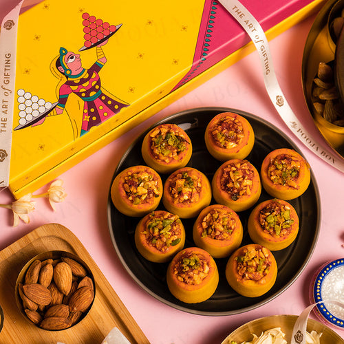 Paan Badam Ladoo 12PC Sweet Box