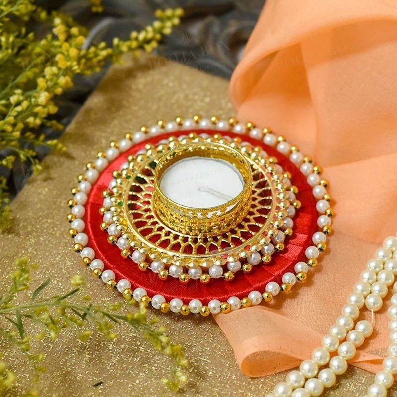 Astonishing Pearl T-light Holder