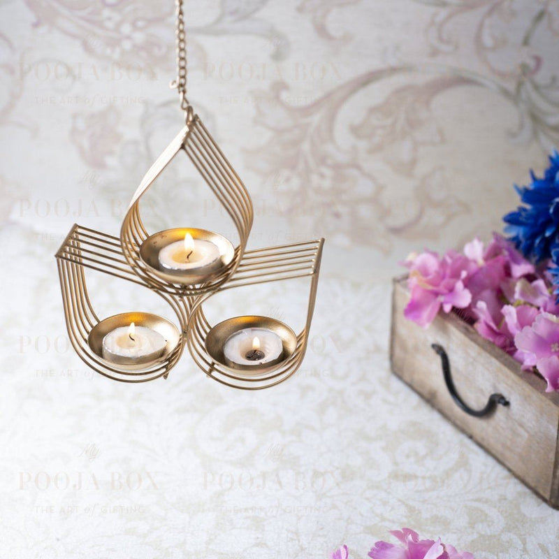 Exquisite Akriti Hanging Tlight Holder