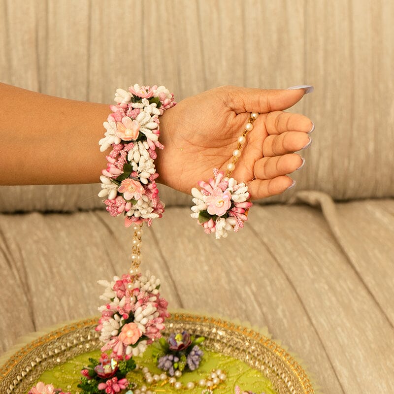 Floral Baby Pink & White Haath Phool Bracelet & Maang Tikka Set