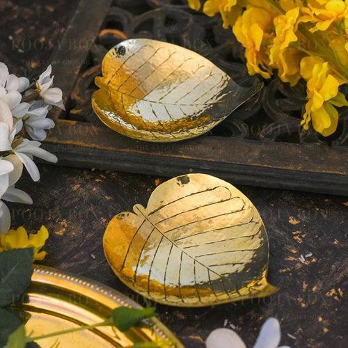 Antique Brass Prayer Leaf (Set Of 2)